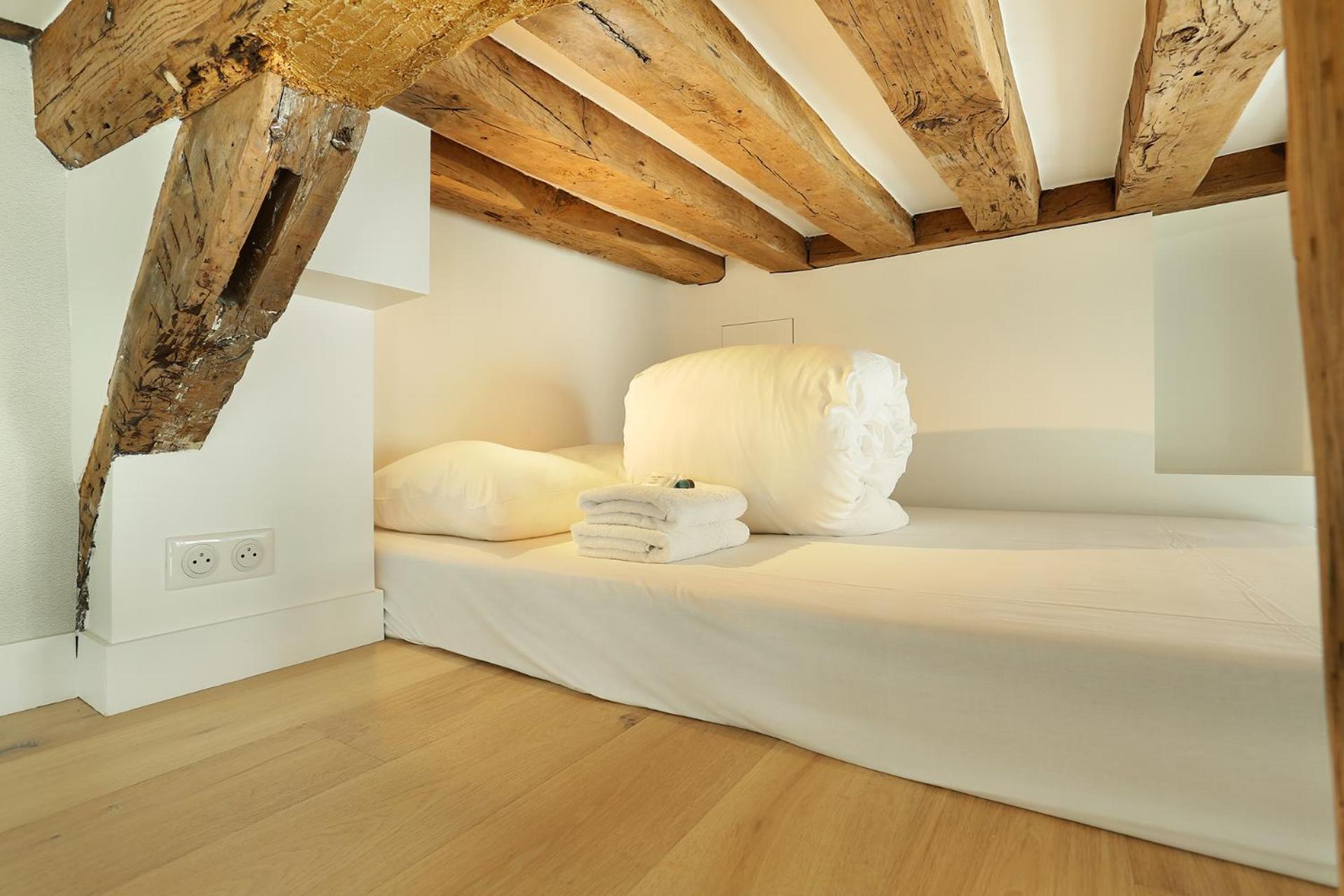 Residence Le Marais By Studio Prestige Paris Exterior photo